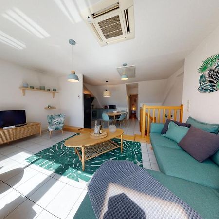 Appartamento Duplex Des Dominicains - 1 Parking Gratuit - Hypercentre 6 Personnes Colmar Esterno foto