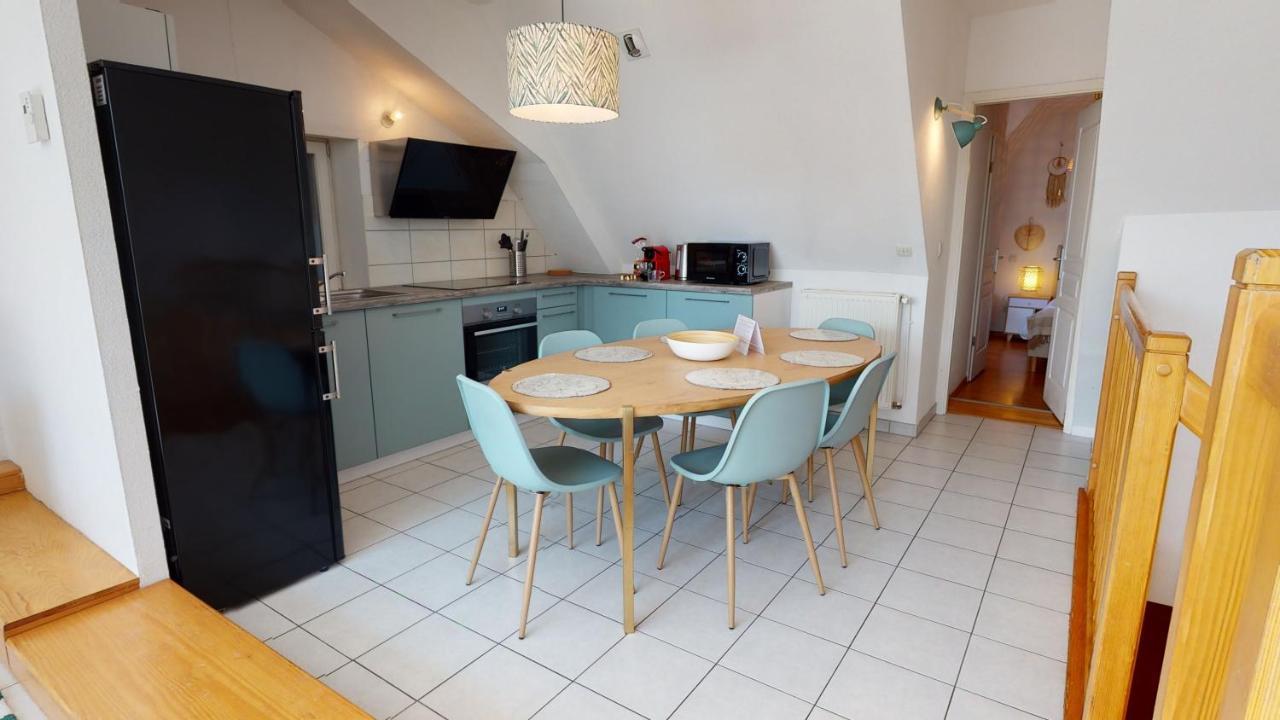 Appartamento Duplex Des Dominicains - 1 Parking Gratuit - Hypercentre 6 Personnes Colmar Esterno foto